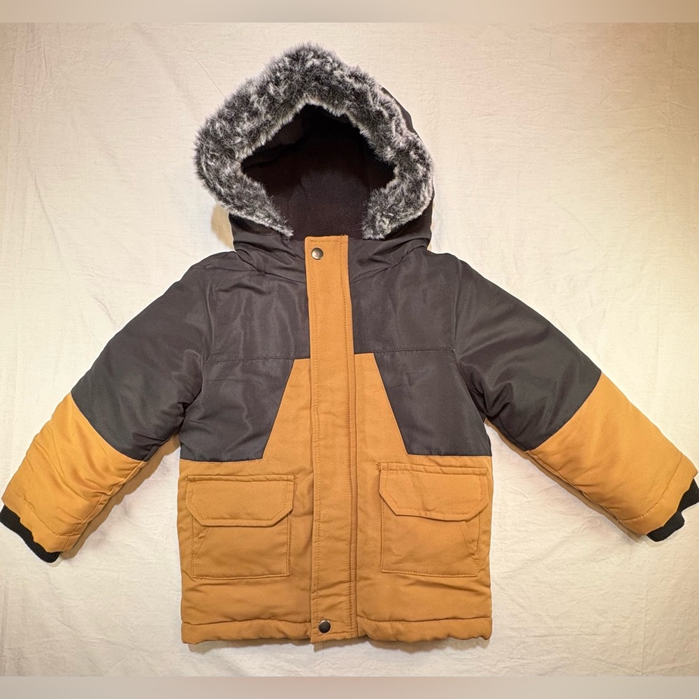 Falls Creek Kids Boys Jacket Two-Tone Winter Faux Fur Hood Size 4T